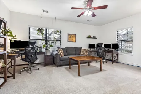 9044 Lakes At 610 Drive Houston TX 77054