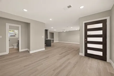 3527 La Retama Dr Drive Houston TX 77013