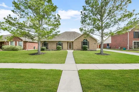 6815 Amistad Court Manvel TX 77578