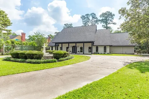 1380 Thomas Road Beaumont TX 77706