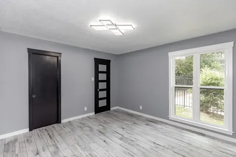 1380 Thomas Road Beaumont TX 77706