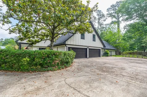 1380 Thomas Road Beaumont TX 77706