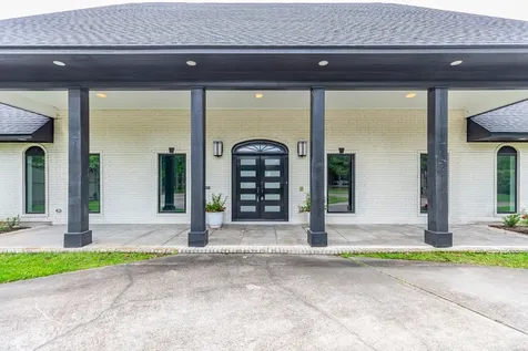 1380 Thomas Road Beaumont TX 77706