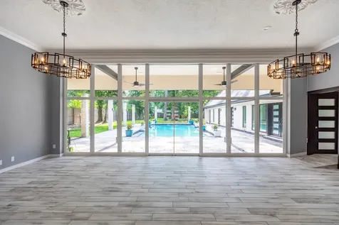 1380 Thomas Road Beaumont TX 77706