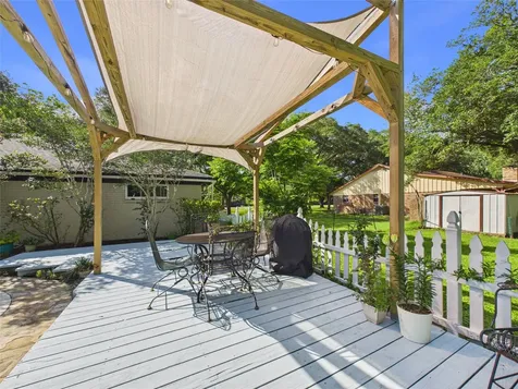 3037 County Road 536 Alvin TX 77511