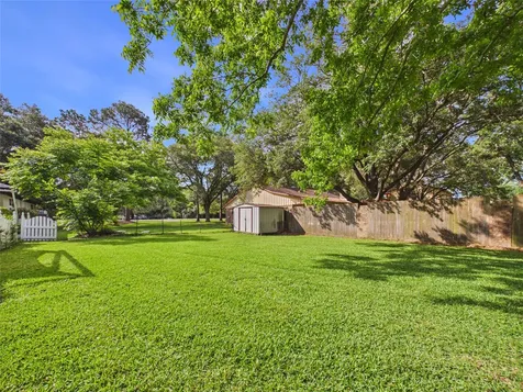 3037 County Road 536 Alvin TX 77511
