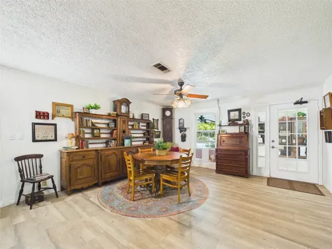 3037 County Road 536 Alvin TX 77511
