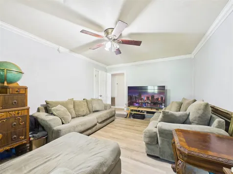 3037 County Road 536 Alvin TX 77511