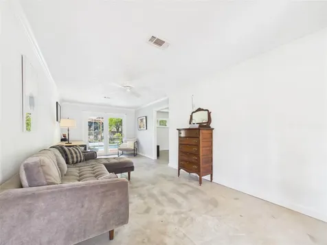 3037 County Road 536 Alvin TX 77511