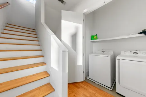 608 Oakley Street Houston TX 77006