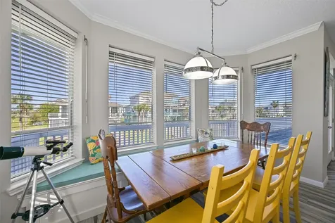 14407 Spyglass Circle Galveston TX 77554