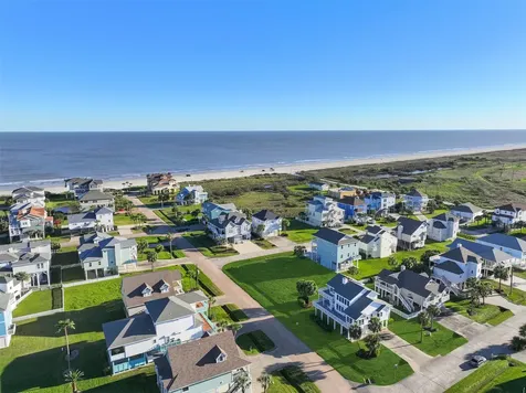 14407 Spyglass Circle Galveston TX 77554