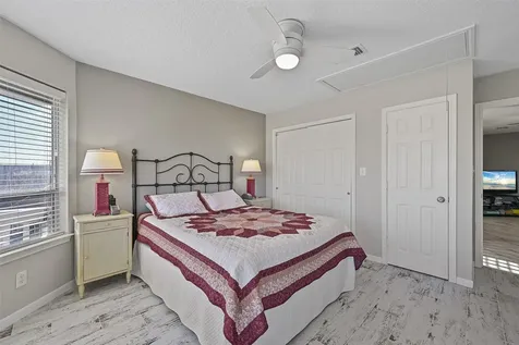 14407 Spyglass Circle Galveston TX 77554