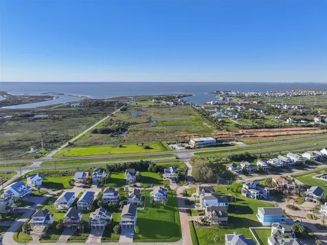 14407 Spyglass Circle Galveston TX 77554