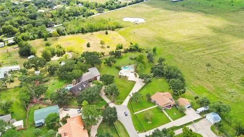 4003 Country Trails Street Alvin TX 77511