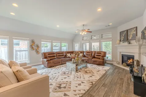 209 Trillium Park Loop Conroe TX 77304