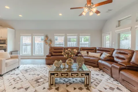 209 Trillium Park Loop Conroe TX 77304