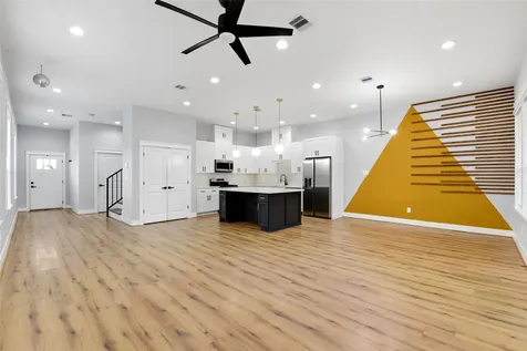 6476 Tc Jester Boulevard Houston TX 77091
