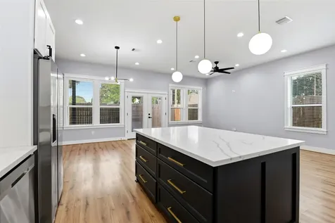 6476 Tc Jester Boulevard Houston TX 77091