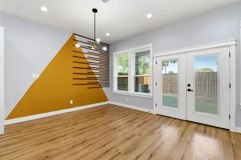 6476 Tc Jester Boulevard Houston TX 77091