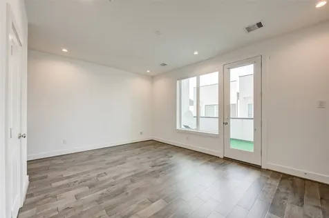 5839 Dolores Street Houston TX 77057