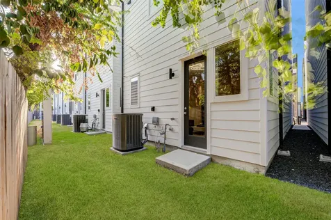 5839 Dolores Street Houston TX 77057