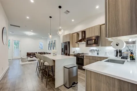 5839 Dolores Street Houston TX 77057