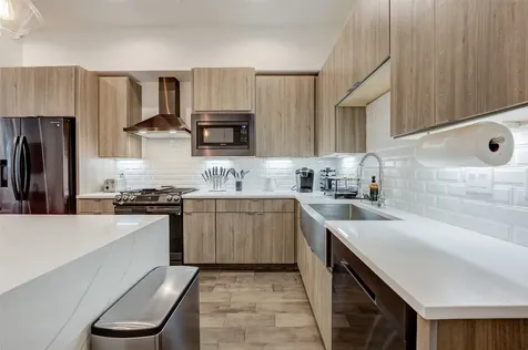 5839 Dolores Street Houston TX 77057