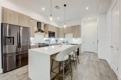 5839 Dolores Street Houston TX 77057