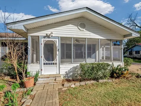 224 County Road 4674 Etoile TX 75944