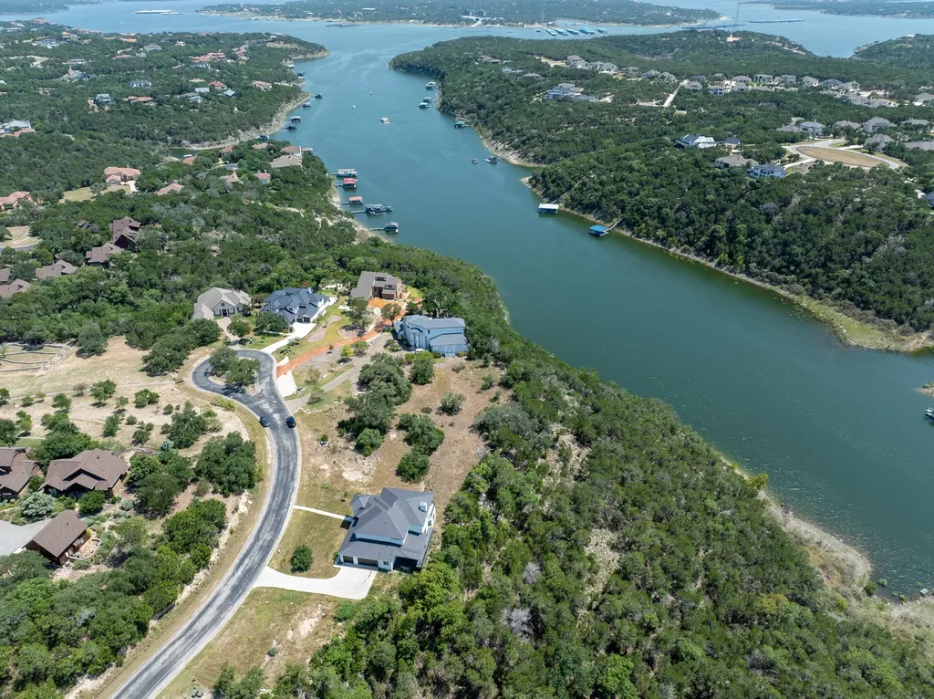 7220 Getaway Drive Jonestown TX 78645