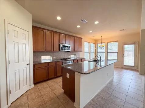 4710 Autumn Pine Lane Houston TX 77084