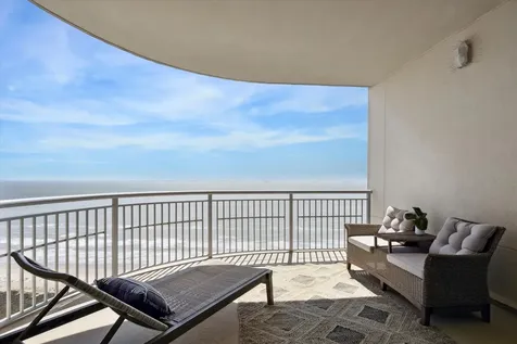 801 E Beach Drive Tw2305 Galveston TX 77550
