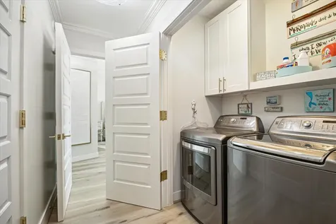801 E Beach Drive Tw2305 Galveston TX 77550