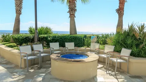 801 E Beach Drive Tw2305 Galveston TX 77550
