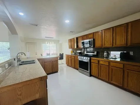 14802 Mission Hills Drive Houston TX 77083