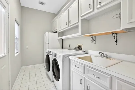 3118 Virginia Street Houston TX 77098