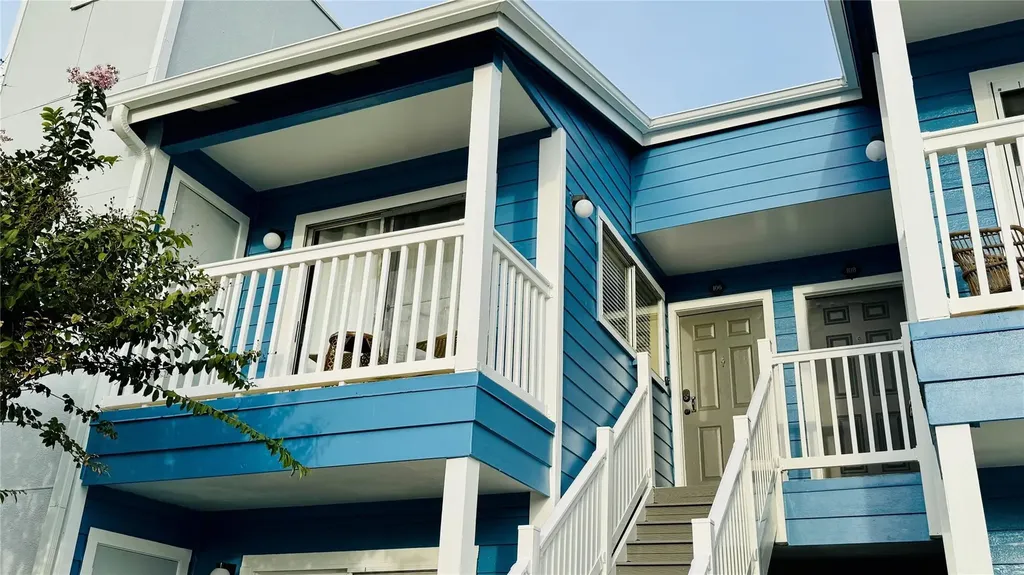 3506 Cove View Boulevard 106 Galveston TX 77554