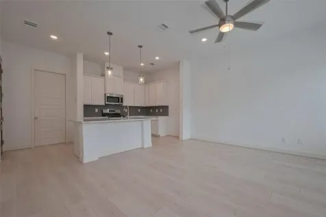 8911 Grovner Place Houston TX 77055