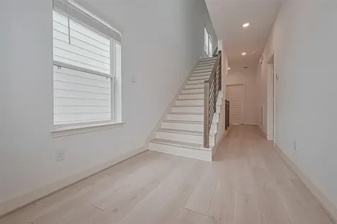 8911 Grovner Place Houston TX 77055