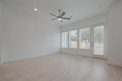 8911 Grovner Place Houston TX 77055