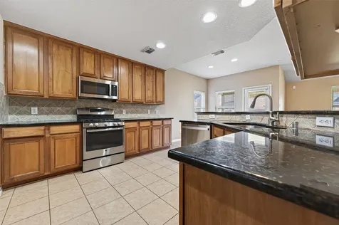 21007 Pineda Circle Richmond TX 77406