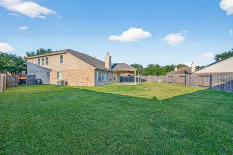 21007 Pineda Circle Richmond TX 77406