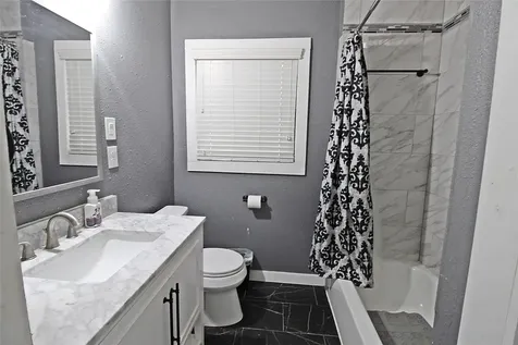 7509 Elm Street Houston TX 77023