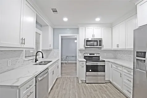 7509 Elm Street Houston TX 77023