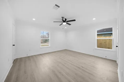 4930 Gren Street Houston TX 77021