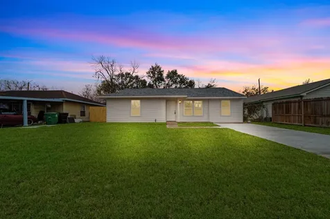 4930 Gren Street Houston TX 77021