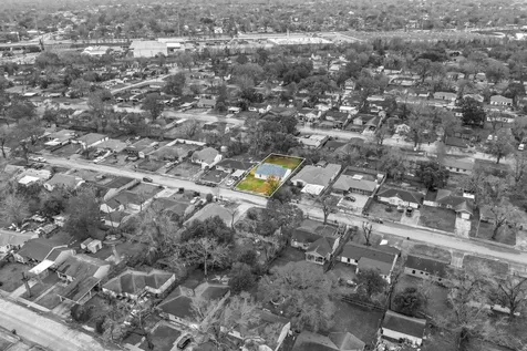 4930 Gren Street Houston TX 77021
