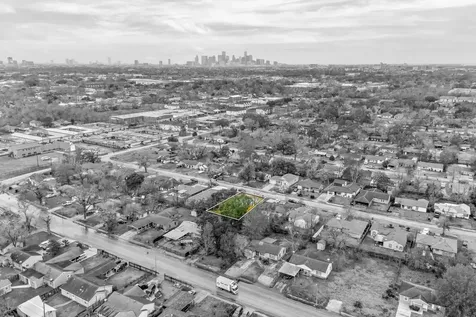 4930 Gren Street Houston TX 77021