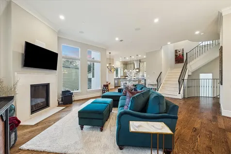 5207 Calle Montilla Place Houston TX 77007